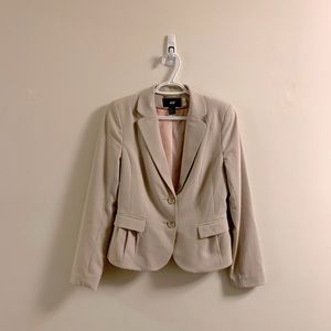Beautiful H&M lined nude blazer